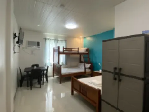 Hip Nautic Beach Resort Powered by Cocotel リアンのホテル