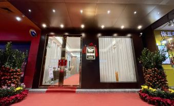 Hotels in Shinsaibashi