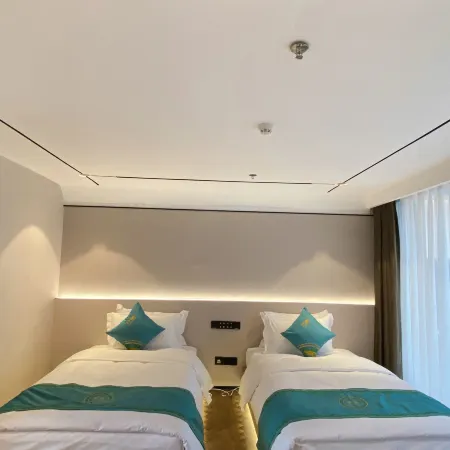 Yihai Muqi Hotel,Mianning