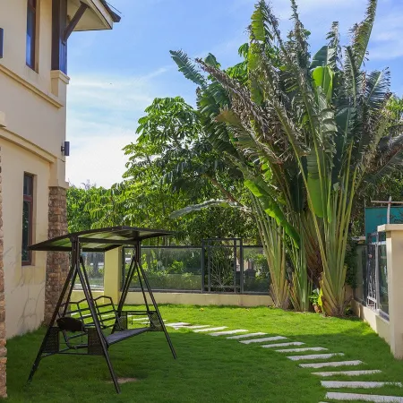 Suli Yard Villa
