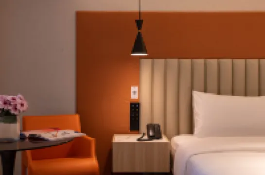 FUNGEE River View Hotel (Hongya Cave, Jiefangbei Pedestrian Street, Chongqing)