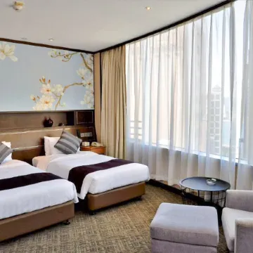 South Pacific Hotel Отели рядом с достопримечательностью «Парк развлечений Ocean Park»