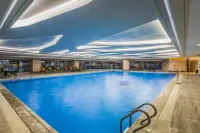 Shangqiu Xinhua Jianguo Hotel - piscina