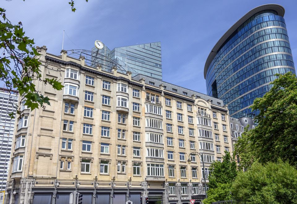 더블트리 바이 힐튼 브뤼셀 시티 로비 이미지