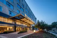 Beijing Pinggu Wanda Moments Hotel Các khách sạn gần Beijing Administrative College Pinggu Branch