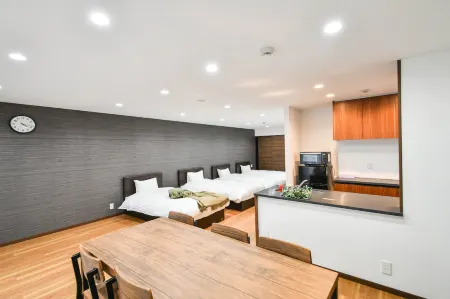 Vacation Rent Higashisakura Отели рядом с достопримечательностью «Higashiyama Sky Tower»