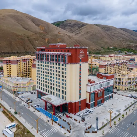Kangzang International Hotel