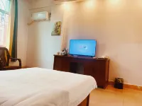 Xinxin Ying Hotel (Huaiji Chengbei Passenger Transport Terminal Shop)