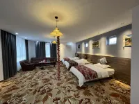 suidingyanjia Hotel a Huocheng