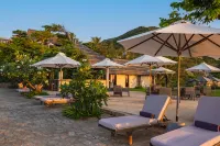 Crown Retreat Quy Nhon Resort Hotels in Phu Cat District