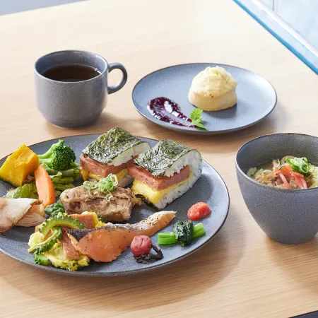 hotel androoms Naha Port