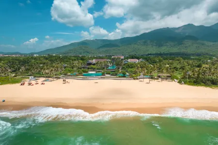 Hainan Narada Resort & Spa Perfume Bay Отели рядом с достопримечательностью «Boundary Island»