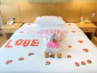 Vienna 3 Best Hotel (Yingshan Bus Station)