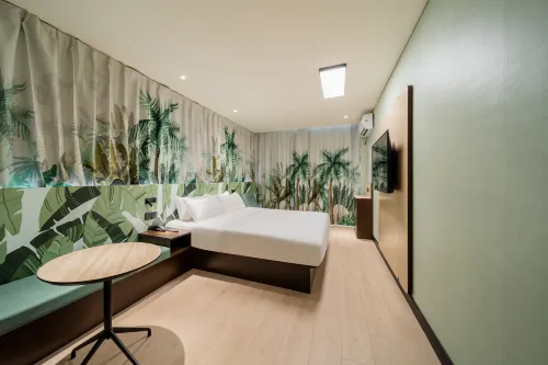 Hi Inn Hotel (Rugao Shijinli RT-Mart) - 2 ดาว