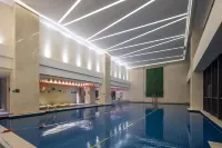 Yibang Peninsula Hotel - Pools