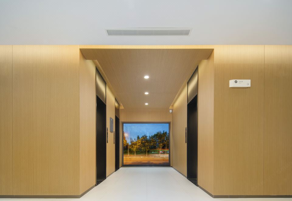 중첸 인터내셔널 조식 공간