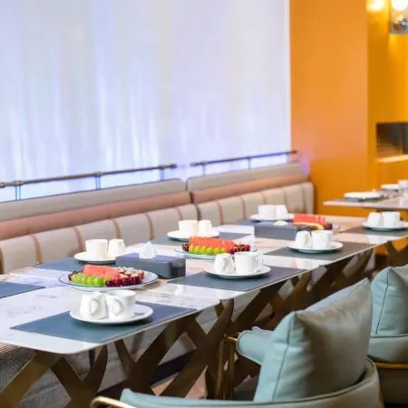Haining Relax Grand Hotel