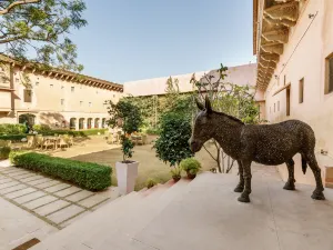 Vivaana Culture Hotel