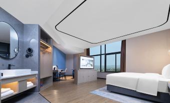 Country Inn & Suites by Radisson Hotel (Zhuhai Jinwan Haijing Center)