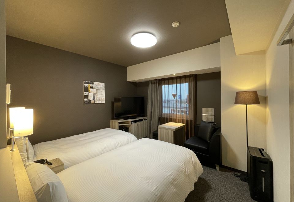 5. 호텔 루트 인 ..