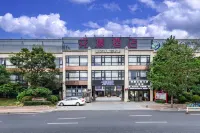 Huayang Hotel (Fuzhou Taijiang Wanda) Hotellit kohteessa 
