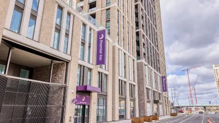 Premier Inn London Docklands (Canning Town)