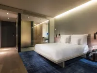 SANA Berlin Hotel Отели рядом с достопримечательностью «Торговый центр Bikini Berlin»