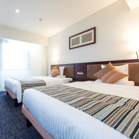 HOTEL MYSTAYS Fukuoka Tenjin Отели рядом с достопримечательностью «Железнодорожная станция Акасака»