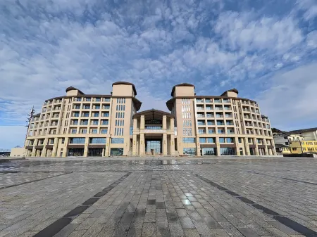 Yunduan Resort Hotel Отели рядом с достопримечательностью «Bashan Grand Canyon Luopan Peak»