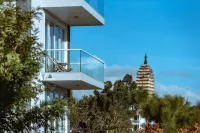 Meet Hefengting·Jianshan | Natural Ore Hot Spring Holiday Villa Scenic Hotel