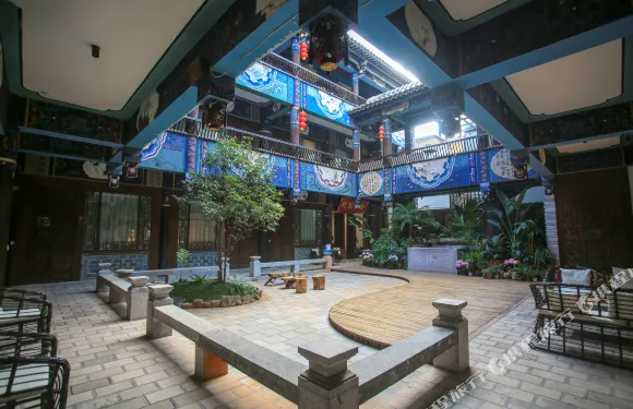 滙源樓客棧（建水古城朱家花園店）