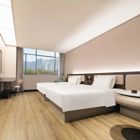 HanTing Hotel (Tianmen Yijia Plaza)