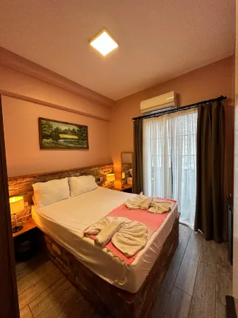 Archeo Cafe and Hostel