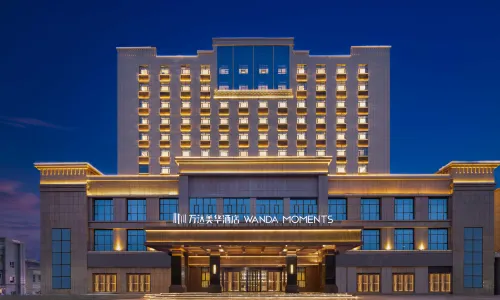 Artux Wanda Moments Hotel
