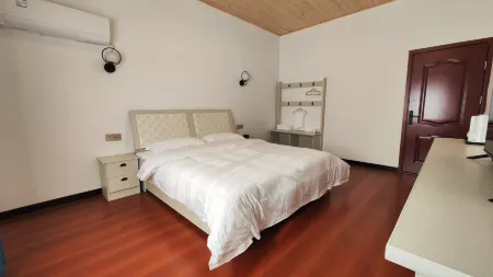 Hong'an Shiguang Inn Отели рядом с достопримечательностью «Changsheng Street»