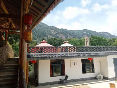 Xin 'an Agricultural Garden Guest House (Qingyang Jiuhuashan Scenic Spot Store) Отели рядом с достопримечательностью «Lotus Peak»