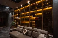 IU Hotel