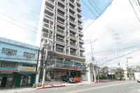RedDoorz Plus @ Bez Tower and Residences San Juan Hotel dekat AUG Student Services Manila