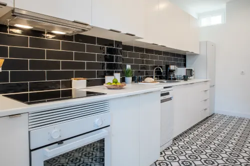 Succeed Campo Pequeno Suites - 2 Sao
