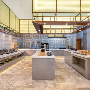 Vienna International Hotel (Yanting Longfenggu)