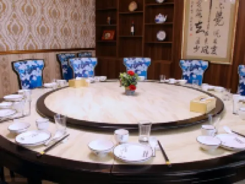 Wave View Hotel Hotels in Seeb