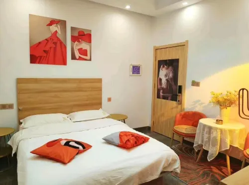 Luliang May Flower City Homestay
