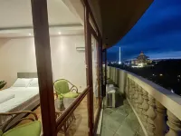 Kuching City Center Riverbank Suites With Marvelous River View Hotels in Bahagian Kuching