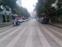 Mingcheng Hotel - parking