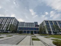 Dalian Yanyu Apartment (Suoyuwan Football Stadium)