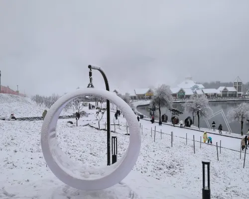 Deshell Turtle Camp Hotel (Daqi Xiling Snow Mountain Branch) In der Nähe des Hotels Photos