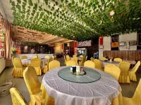 Litang Rainbow Town Hotel