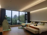 Xiuning Mountain Villa