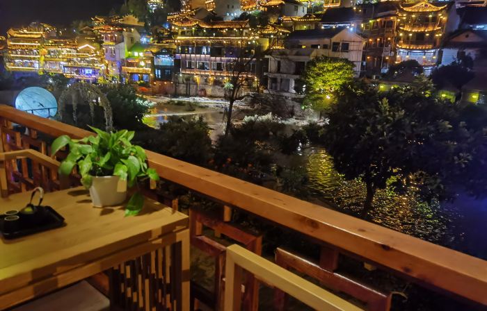 Wenxi Lanyue Homestay (Furong Town Waterfall Branch)