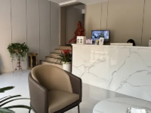 Qiqi Hotel (Longnan High-Speed Railway Station First People's Hospital) Hotels in Longnan